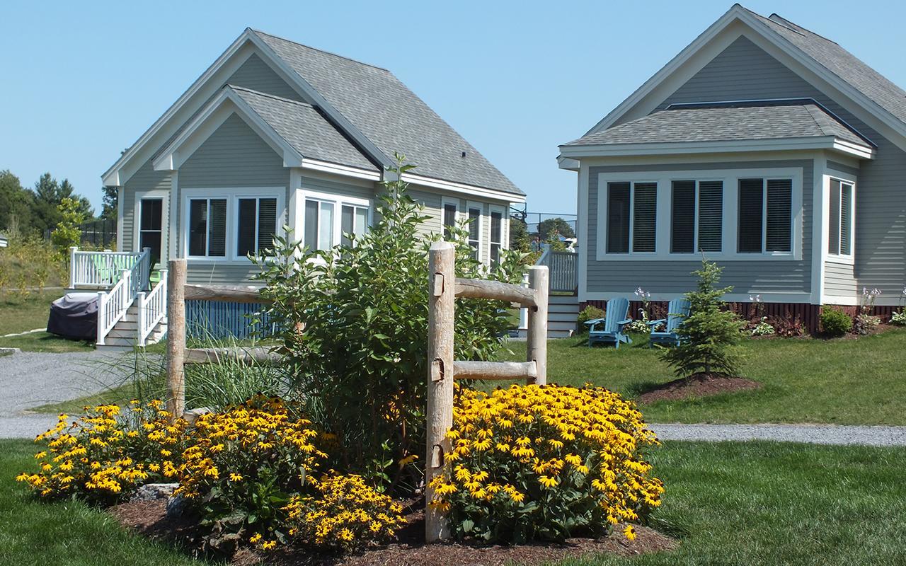Sandbanks Summer Village Cottages Cherry Valley Екстериор снимка
