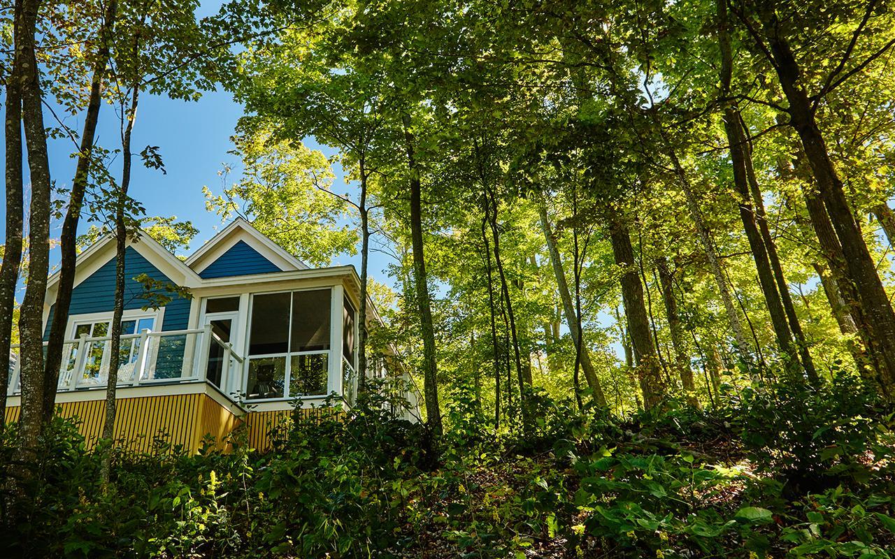 Sandbanks Summer Village Cottages Cherry Valley Екстериор снимка